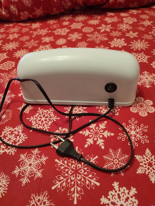 Лампа для манікюру