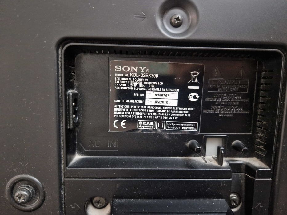 Telewizor Sony Bravia 32’ KDL-32EX700 stan idealny