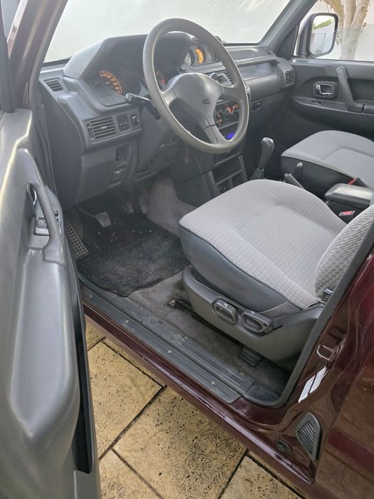 Mitsubishi Pajero 2.5 glx