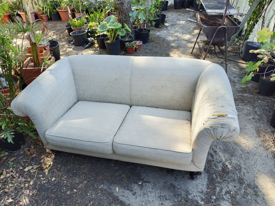 Sofá clássico 15€