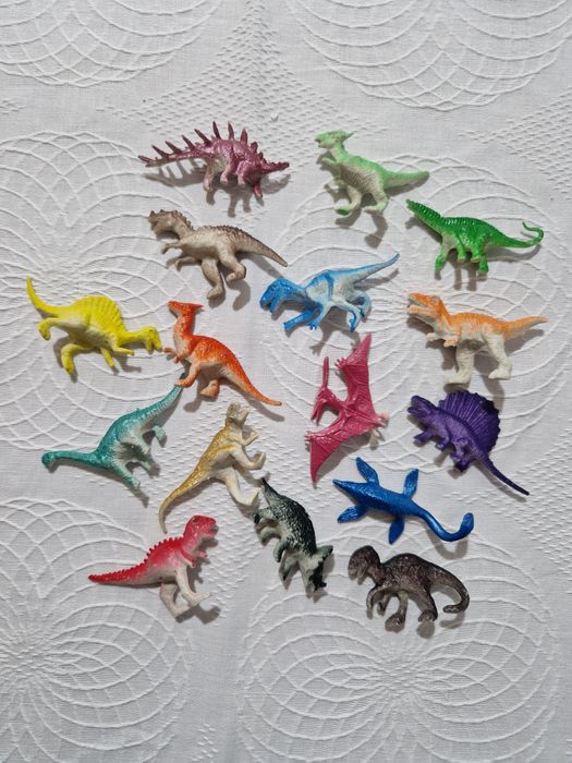 Dinossauros.  16 unid. Novos