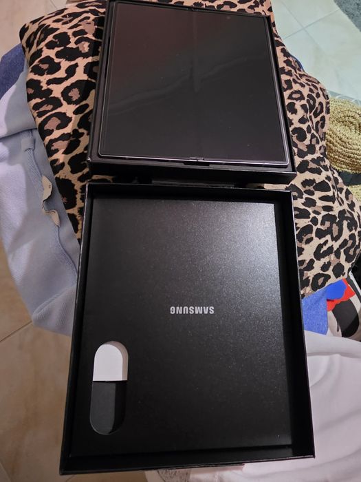 SAMSUNG GALAXY Z FOLD 6 256GB
