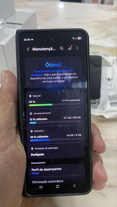 Samsung Z Fold 4