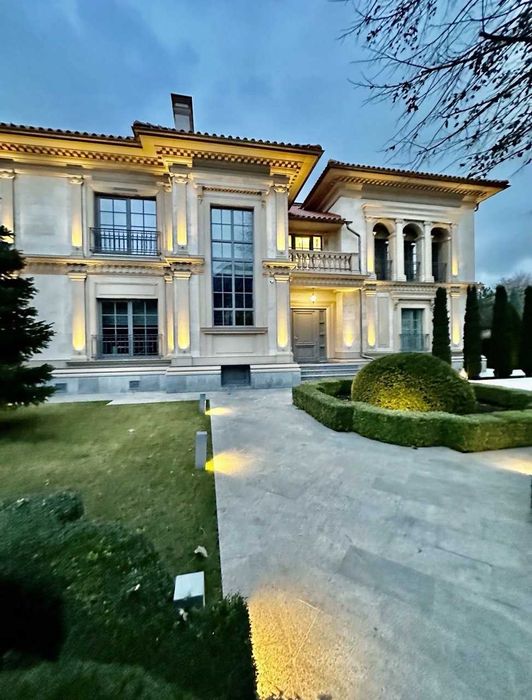 Особняк на 20-ти сотках! Закрытый кооператив! 11 ст.Б.Фонтана! 1A37