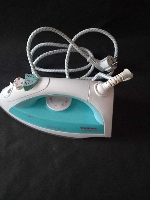 Нова праска TEFAL з антипригарним покриття