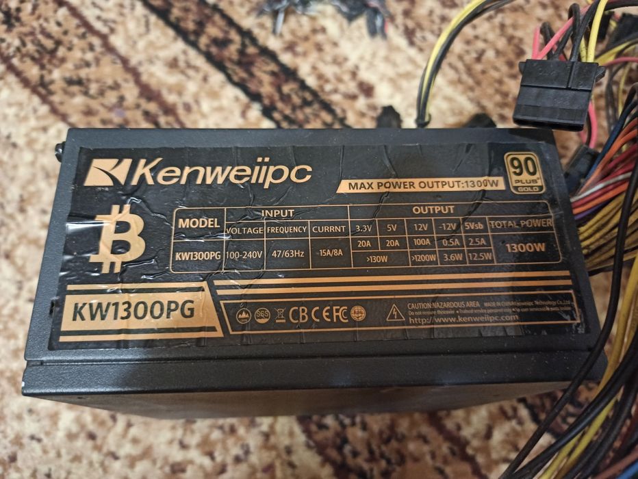Блок живлення Kenweiipc 1300W для ПК, з ферми