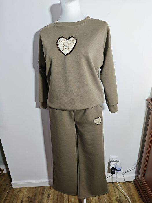 Nowy dres karmelowy masełko new collection roz L-xxl