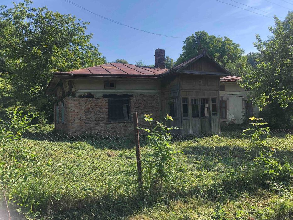 продаж земельної ділянки поблизу міста Збараж