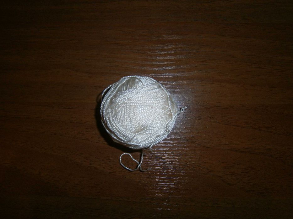 Нить капроновая крученая для рыболовных целей .Производства СССР.: 80 ...