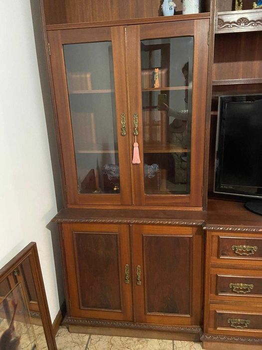 Móvel antigo de Sala