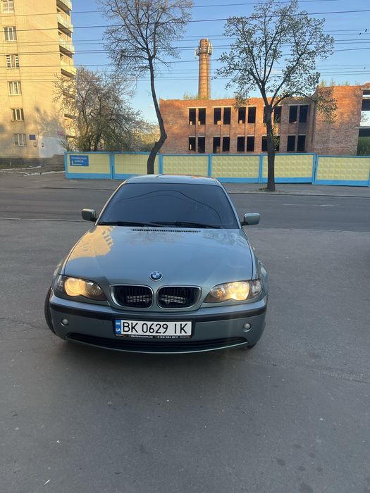 Продам бмв 2.0газ бензин 318і