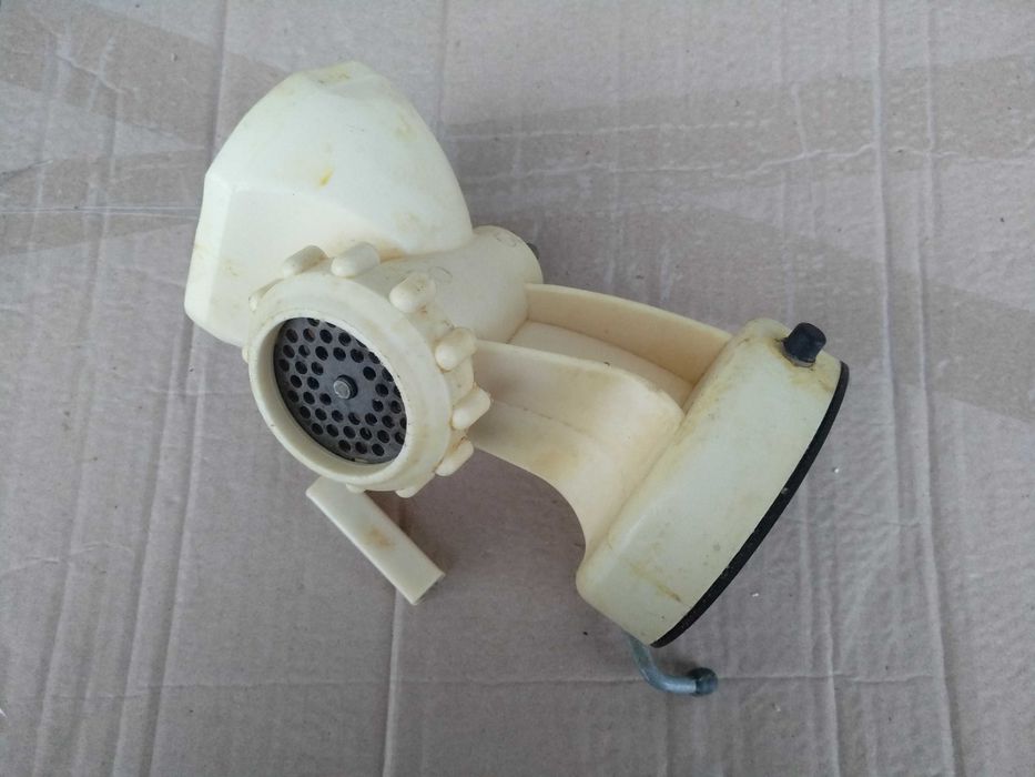 М'ясорубка із твердого пластику, раритет.