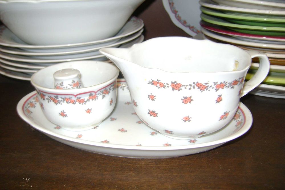 продам столовый сервиз на 6 персон