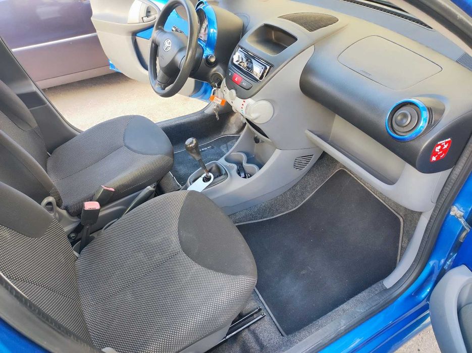Toyota Aygo 1.0 Gasolina, super económico, 100000km