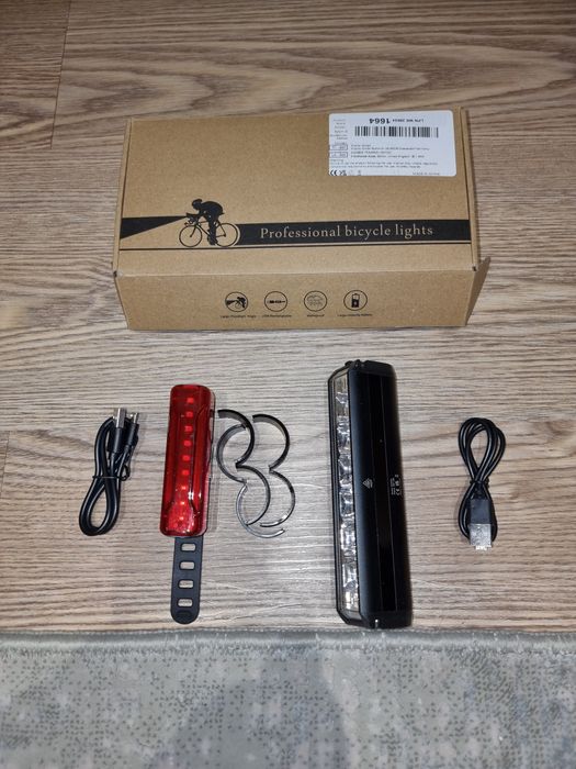 Светодиодный фонарь с 6 высокоэффективными светодиодами набор