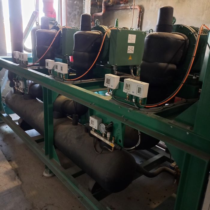 Промислове холодильне обладнання. Проектування Установка Сервіс.