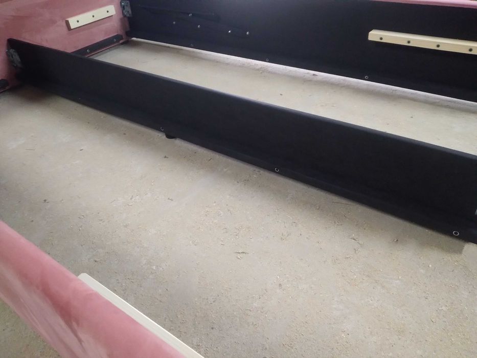 PRODUCENT OKAZJA Łóżko Tapicerowane stelaż metalowy pojemnik naPościel