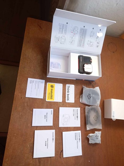 Insta360 Ace Pro Leica (8K) - Como Nova (Open Box) - Envio CTT