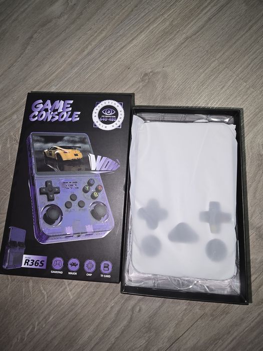 Consola de jogos retro r36s