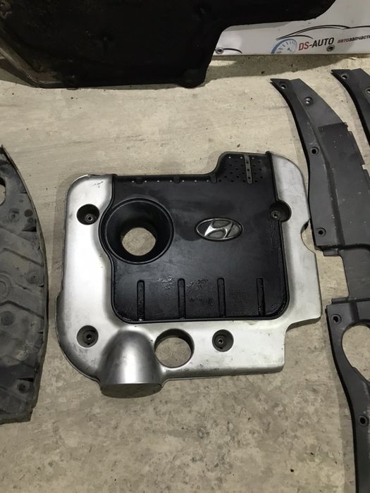 Защита двигуна,Защита ГРМ Накладка двигуна 2.2 D4EB Hyundai Santa Fe2