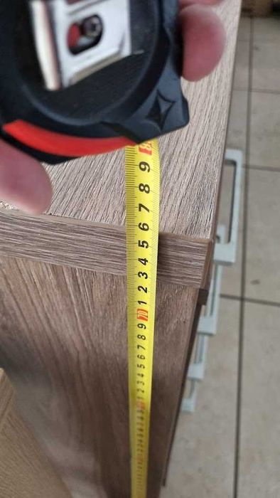 Zestaw 4 biurek i 4 szafki z szufladami