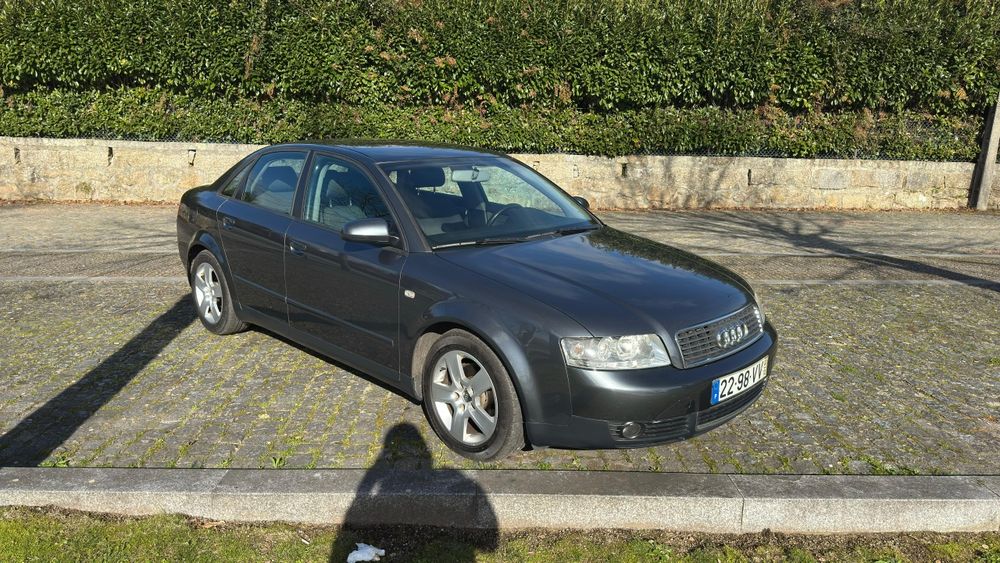 Audi a4 1.9 TDI 130Cv M6 sport naciona 12/2003