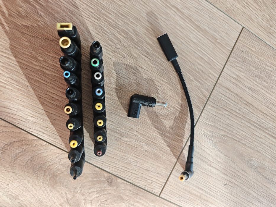 Zestaw przejściówek do ładowania laptopa z usb