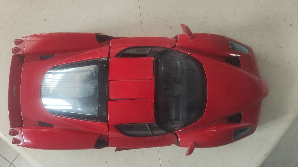 Ferrari miniatura