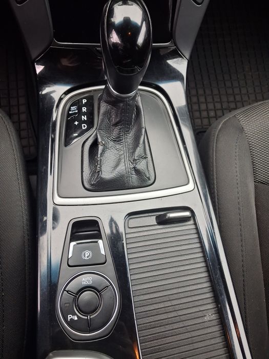 Хюндай  і 40 1,7 crdi 2013 р.в.