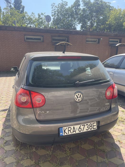 Продам volkswagen golf 5