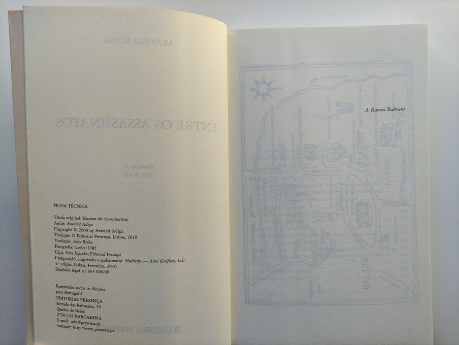 Entre os Assassinatos