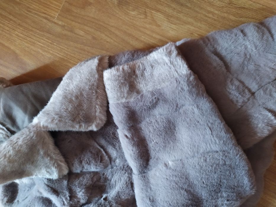 Продам шубку искусственный мех