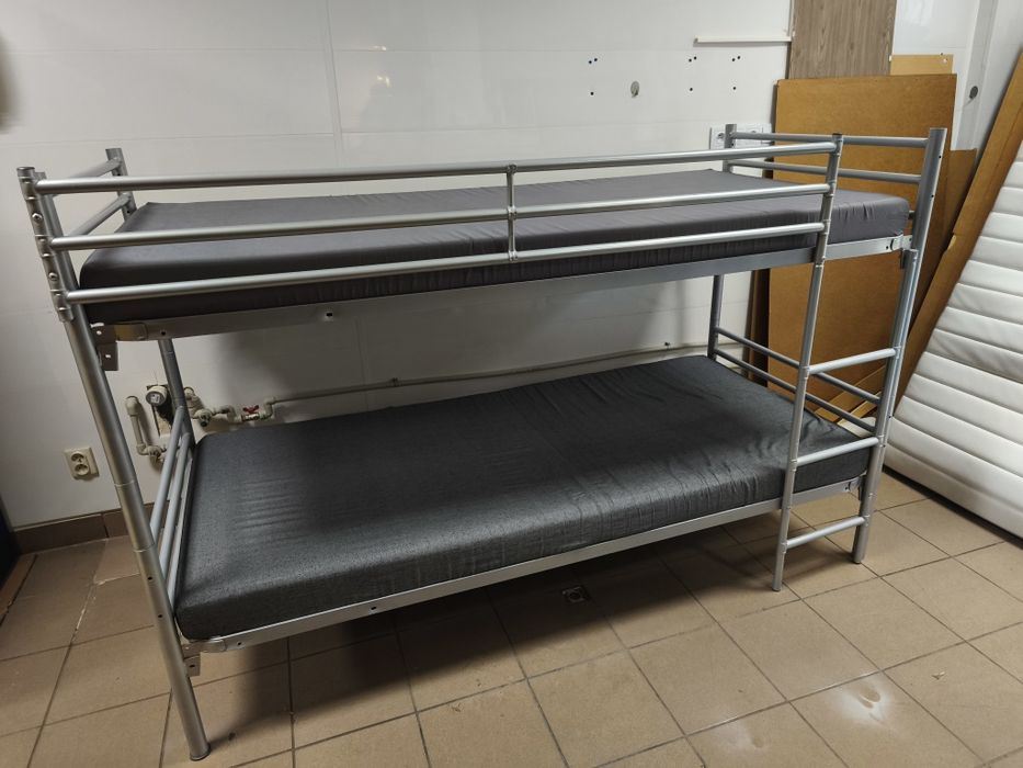 Łóżko piętrowe DOWÓZ GRATIS transport z materacami piętrówka metalowa