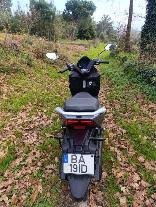 Horwin SK3 125CC com duas baterias