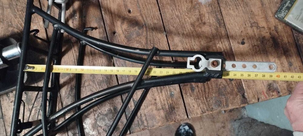 Bagażnik rowerowy, aluminiowy, tylny.