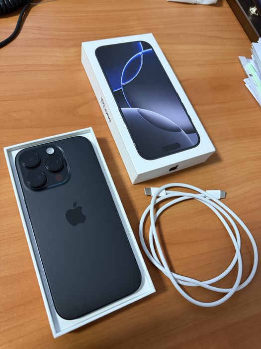 Iphone 16 pro 256 з гарантією