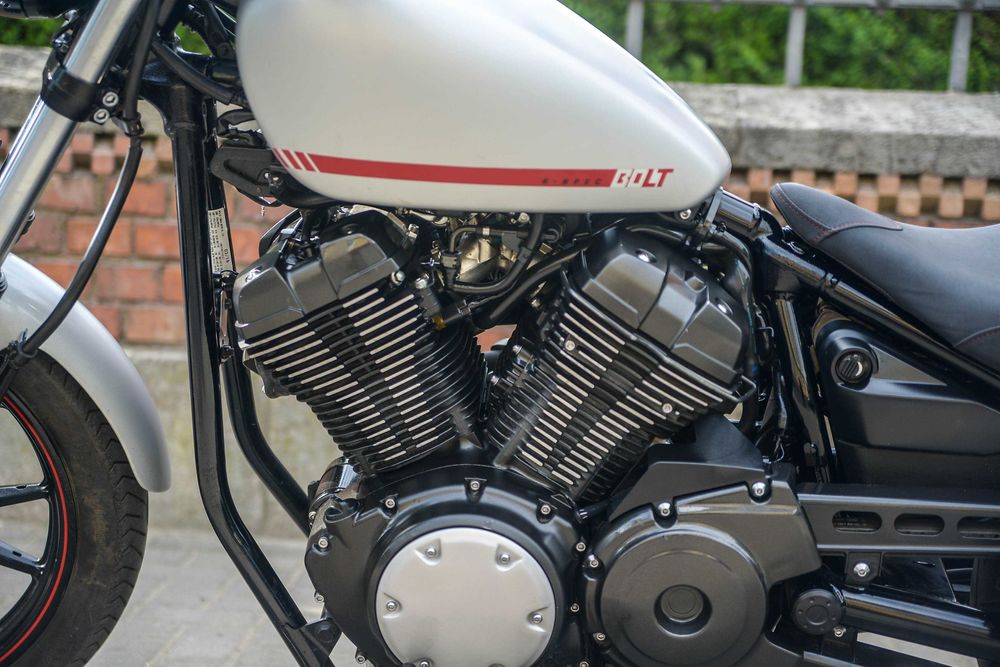 yamaha bolt 950 svx950