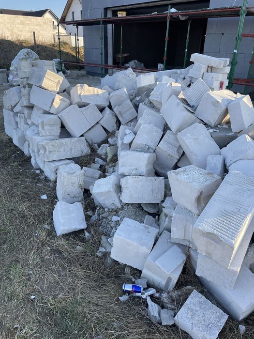 Oddam gruz - pustaki