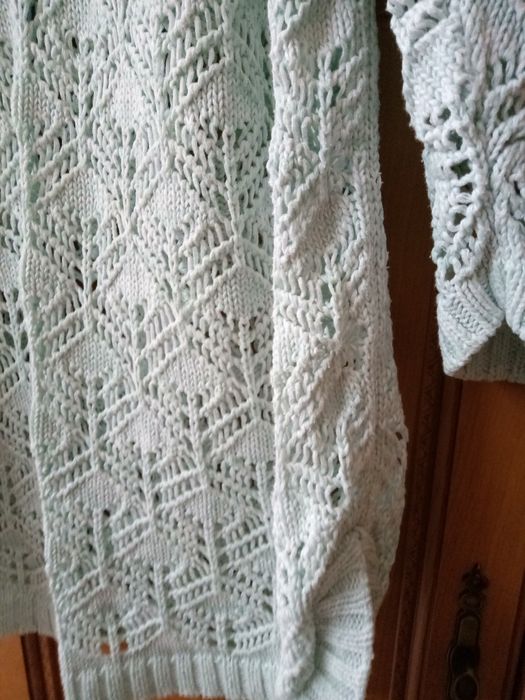 Sweter damski ażurowy