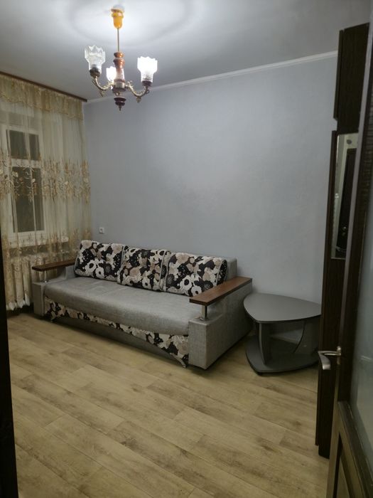 Квартира з свіжим ремонтом