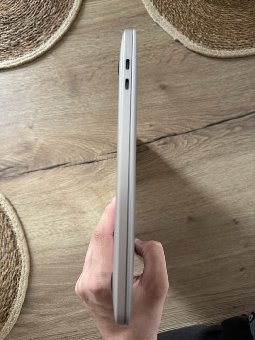 Macbook Pro M1 TouchBar 96% kondycji baterii