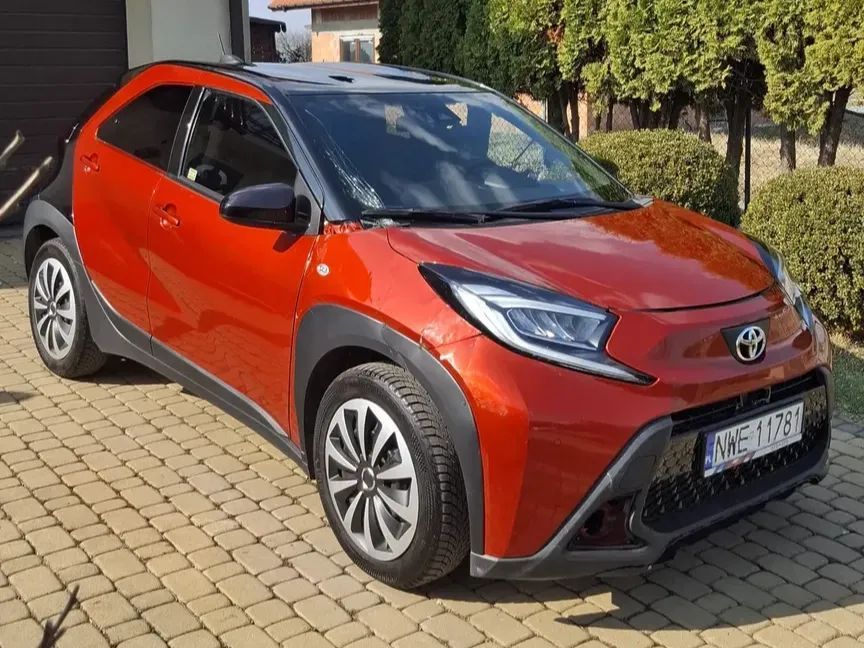 Toyota Aygo X EXECUTIVE Salon Polska