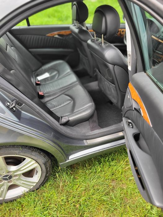 Mercedes w211 e320 CDI V6