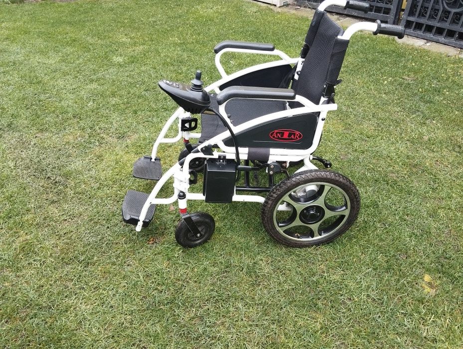 Wózek inwalidzki elektryczny Antar