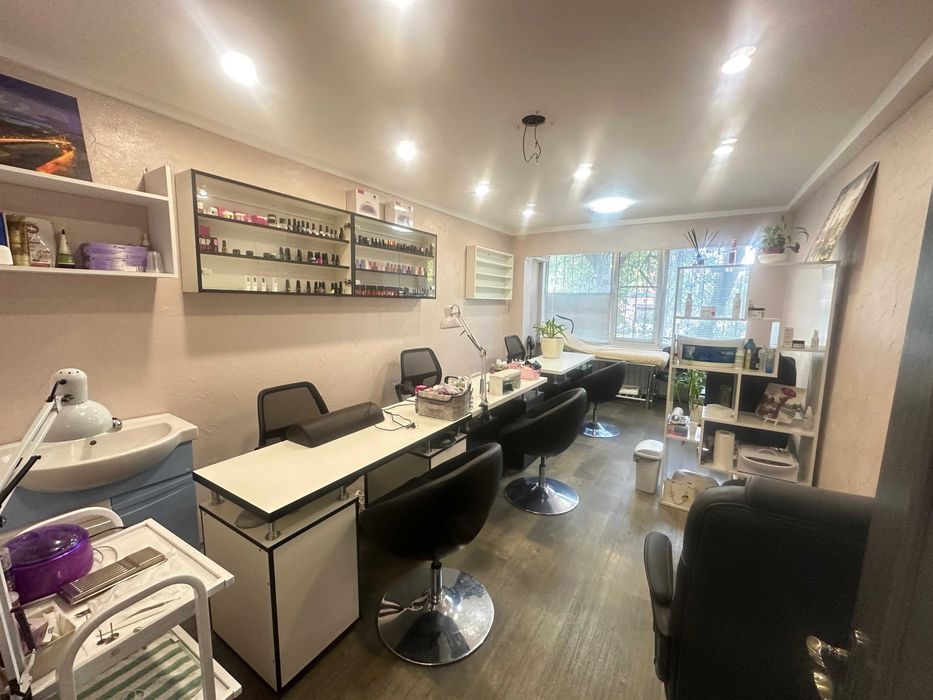 От владельца. Без % Продам действующий салон красоты пр. Отрадный 30