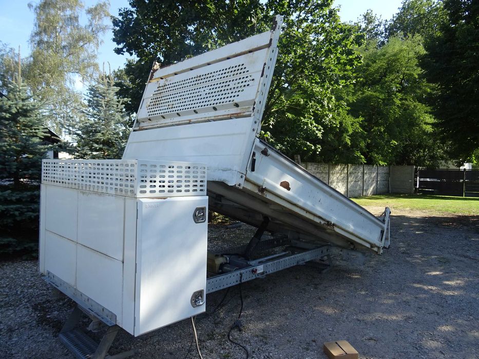 Iveco Wywrotka Wywrot Kiper z Iveco