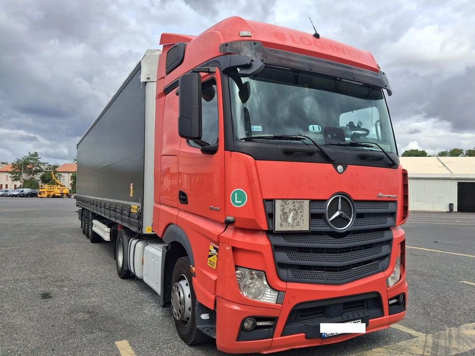 Mercedes-Benz