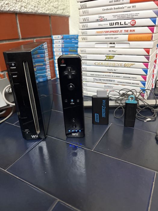 Wii preta desbloqueada com oferta de pen64 gb