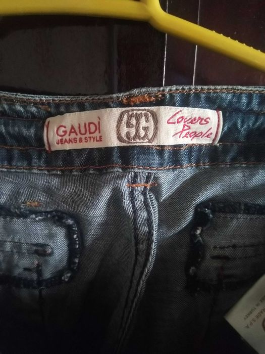 2 Pares de Jeans Gaudí32/BraggHM32