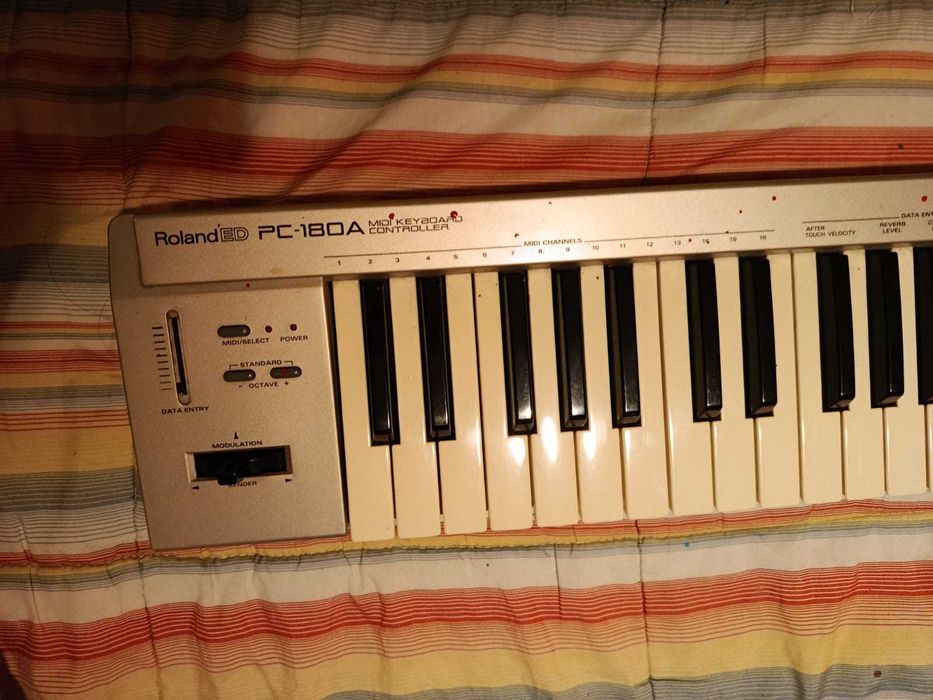 Roland ED PC-180A Teclado Controlador MIDI
